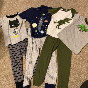 Lot: 5T Pajamas PJs Dogs, Batman, Space, Dinosaurs Toddlers